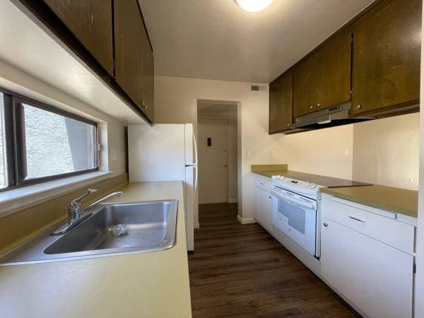 1BR/1BA Apartment on Pennsylvania · Fremont photo 3