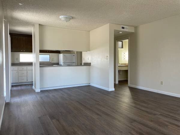 1BR/1BA Apartment on Pennsylvania · Fremont photo 4