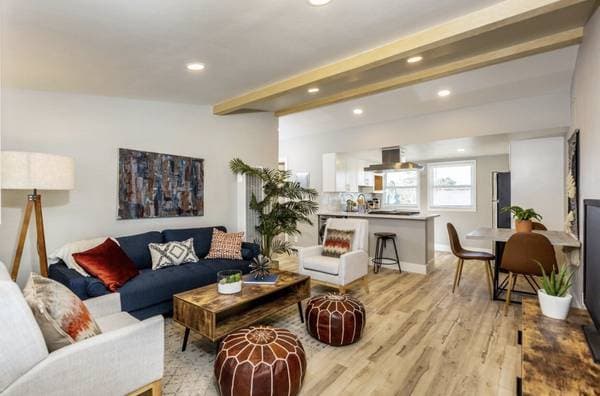 1BR/1BA Apartment on Harder Rd. · Hayward photo 2
