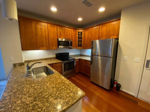 1BR/1BA Condo on Fruitdale Avenue · San Jose photo 5
