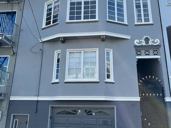 Apartments on Leavenworth Street · San Francisco photo 1
