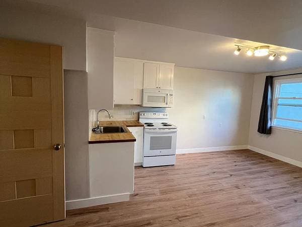 Apartments on Leavenworth Street · San Francisco photo 5