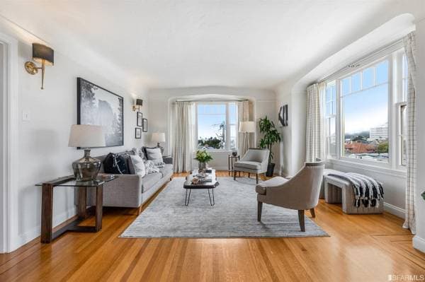 1BR/1BA Condo on Parker Ave · San Francisco photo 1