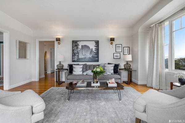 1BR/1BA Condo on Parker Ave · San Francisco photo 2