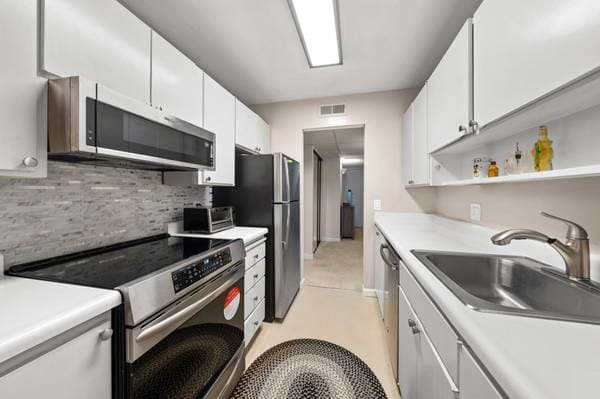 2BR/2BA Condo on North Divic Drive · Walnut Creek photo 5