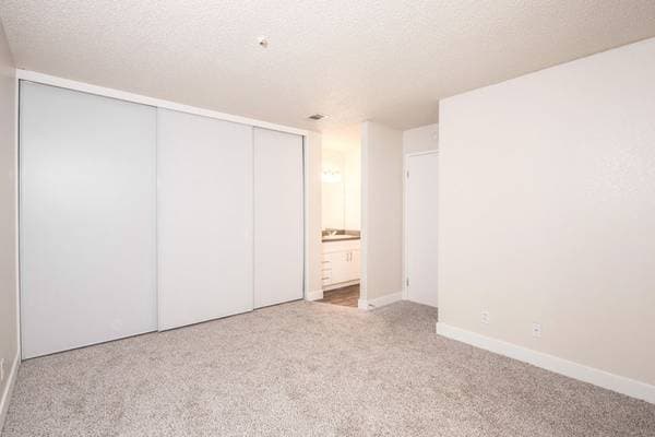 2BR/2BA Apartment on Enterprise Drive · Rohnert Park photo 5