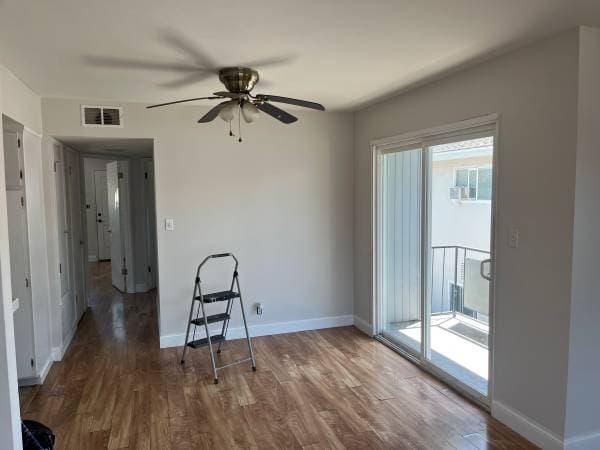 2BR/1BA Apartment · Redwood City photo 3