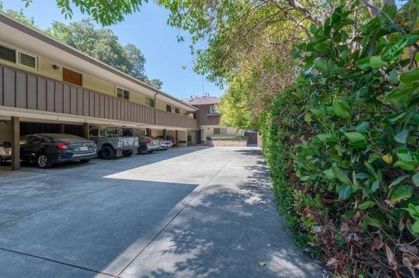 1BR/1BA Condo · Palo Alto photo 1