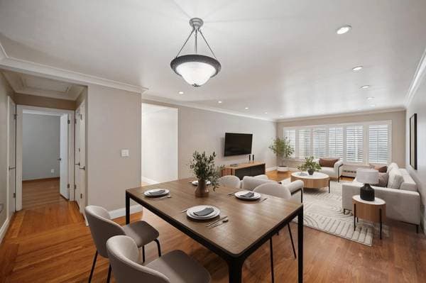 Condos on Pacific Avenue · San Francisco photo 2