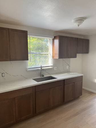 2BR/1BA Apartment on Genoa Street · Oakland photo 1