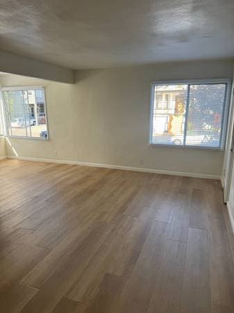 2BR/1BA Apartment on Genoa Street · Oakland photo 3