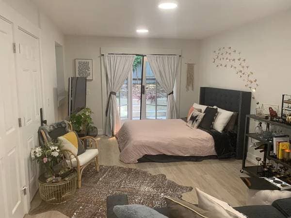 Apartments on Center St · Oakland photo 3