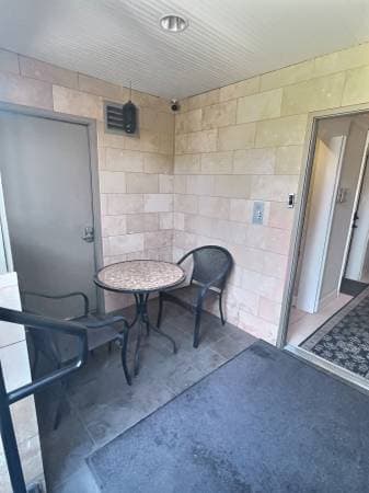 1BR/1BA Apartment on S 6th Street · San Jose photo 5