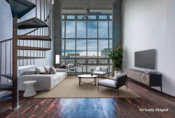 2BR/2BA Loft · Oakland photo 1