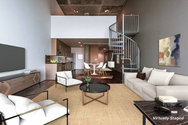 2BR/2BA Loft · Oakland photo 3