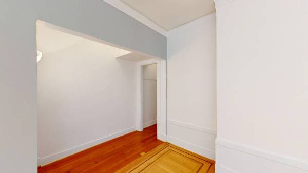 0BR/1BA Apartment on California St - 203 · San Francisco photo 5