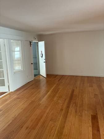 1BR/1BA Apartment on Sir Francis Drake Boulevard · San Anselmo photo 2