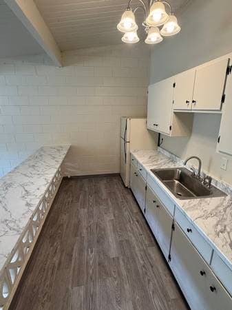1BR/1BA Apartment on Easy Street · Mountain View photo 4