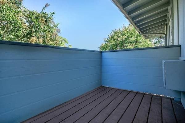 2BR/1BA Apartment on Stokes Street · San Jose photo 4