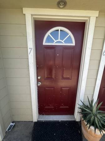 0BR/1BA Apartment on Center Street · Santa Cruz photo 4