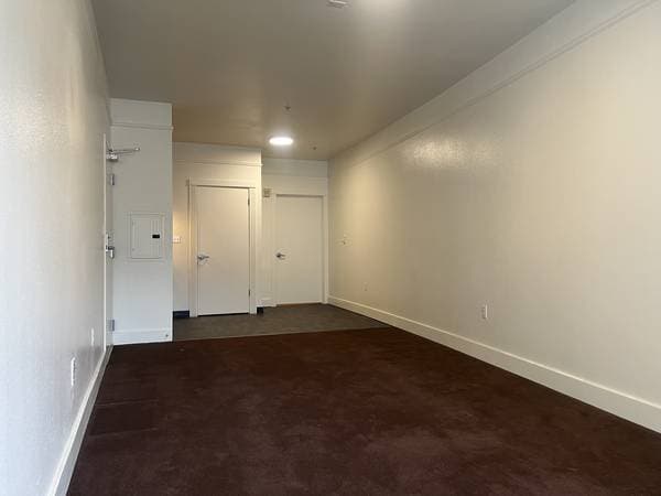 Apartments on Mclea Court · San Francisco photo 2