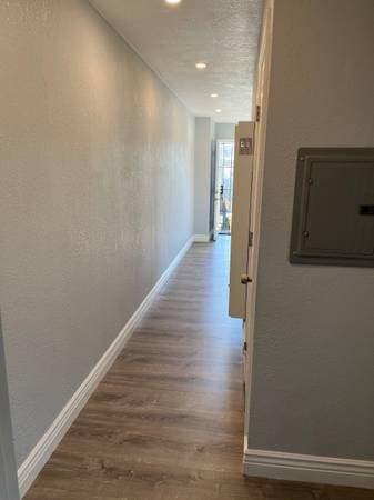 Apartments on North Claremont Street · San Mateo photo 2