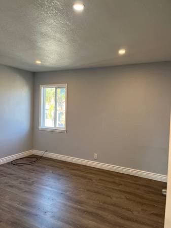 Apartments on North Claremont Street · San Mateo photo 4