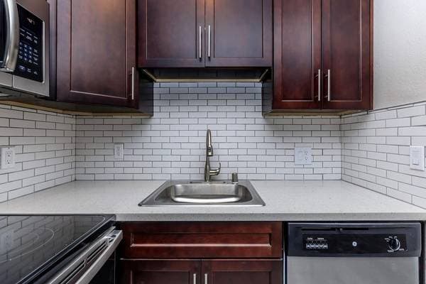 1BR/1BA Apartment on Central Avenue · Fremont photo 5