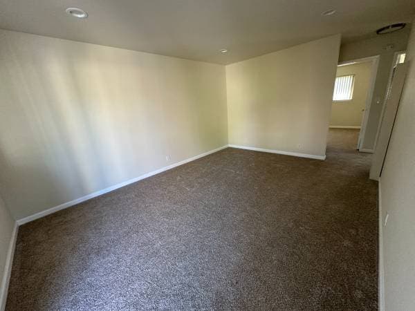 Apartments on Troy Drive · San Jose photo 4