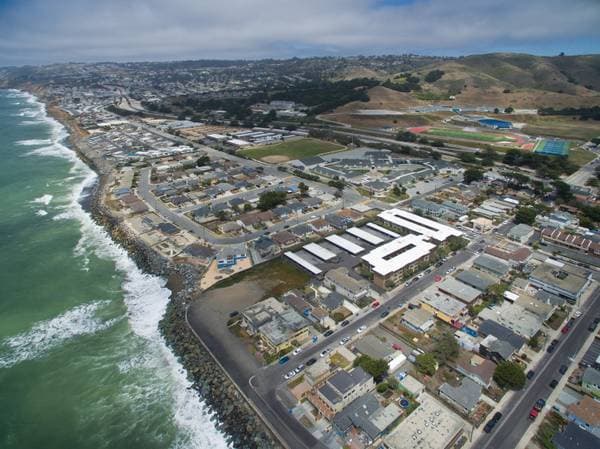 2BR/1BA Apartment on Paloma Ave · Pacifica photo 4