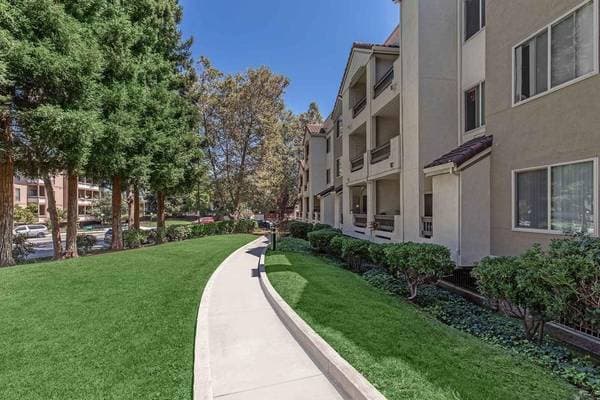 2BR/1BA Apartment on San Tomas Aquino Rd · San Jose photo 3