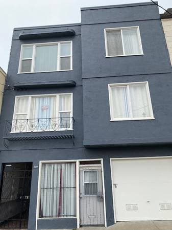 3BR/2BA Apartment on Vicente Street · San Francisco photo 1