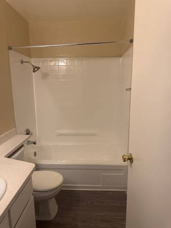 1BR/1BA Apartment · Concord photo 5