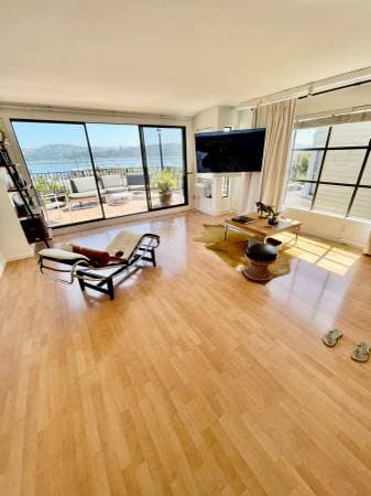 3BR/2BA Townhouse · Sausalito photo 3