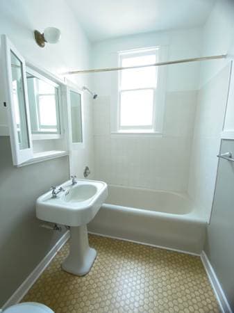 Apartments on Oak Street · San Francisco photo 3