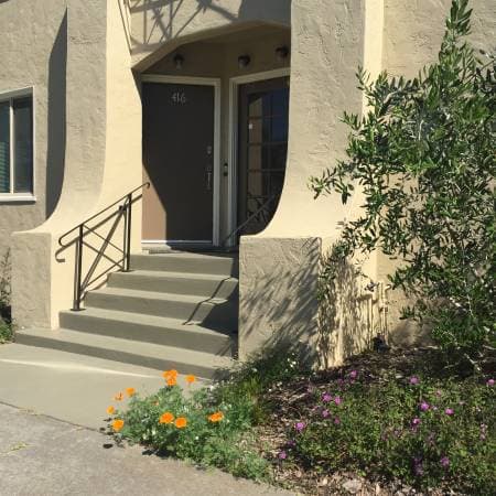1BR/1BA Apartment on Masonic St · Martinez photo 2