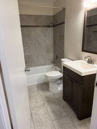 2BR/1BA Duplex on Pauline Dr. · Campbell photo 4