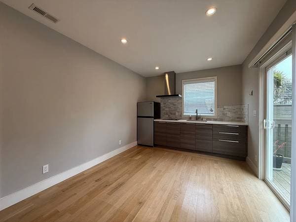 427 Huron Avenue, San Francisco, CA 94112 photo 4
