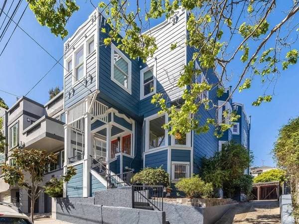 Condos on Henry St · San Francisco photo 1