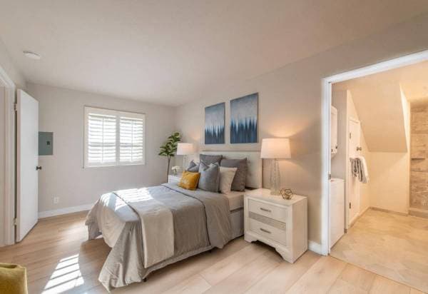 1BR/1BA Townhouse · Palo Alto photo 5