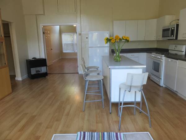 2BR/2BA Other · Berkeley photo 1
