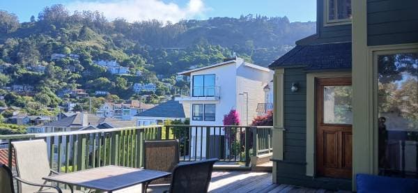 1BR/1BA Apartment · Sausalito photo 3