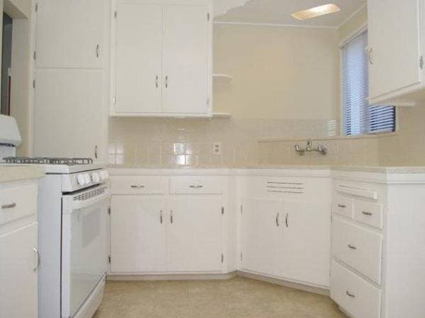 2BR/1BA Townhouse · San Leandro photo 3