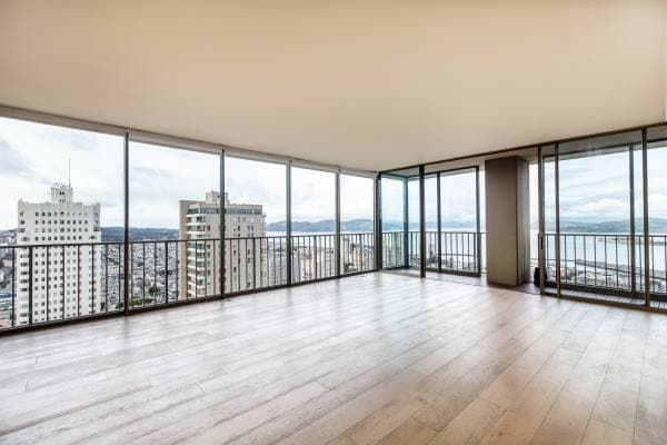 2BR/2BA Condo · San Francisco photo 1