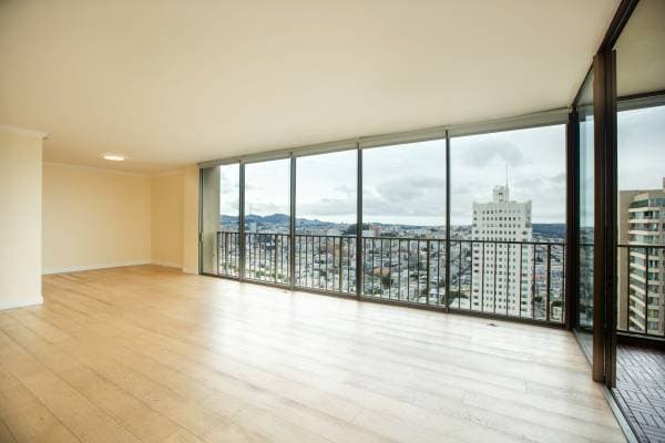 2BR/2BA Condo · San Francisco photo 3