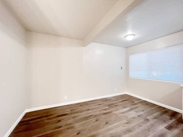 1BR/1BA Apartment · Oakland photo 3