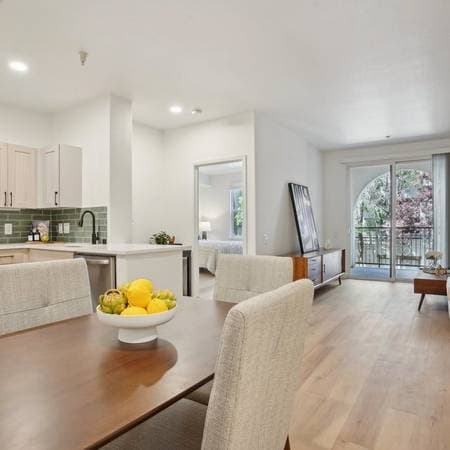 1BR/1BA Apartment on Ryland St. · San Jose photo 2