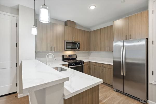 1BR/1BA Apartment on Baywood Drive · Petaluma photo 3