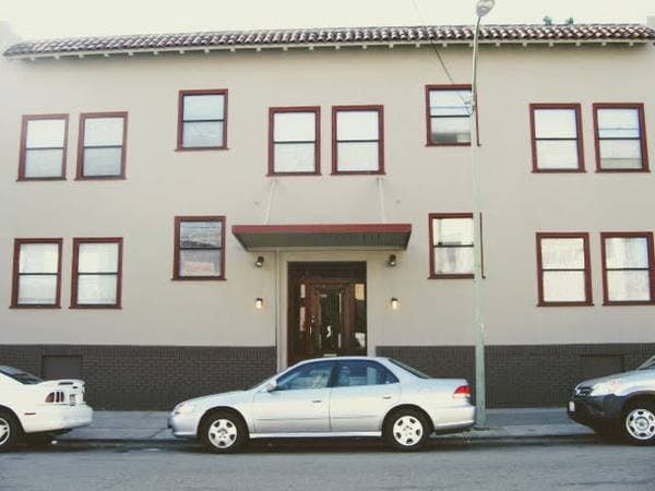 1BR/1BA Apartment on 3rd Ave. Apt. · Oakland photo 2
