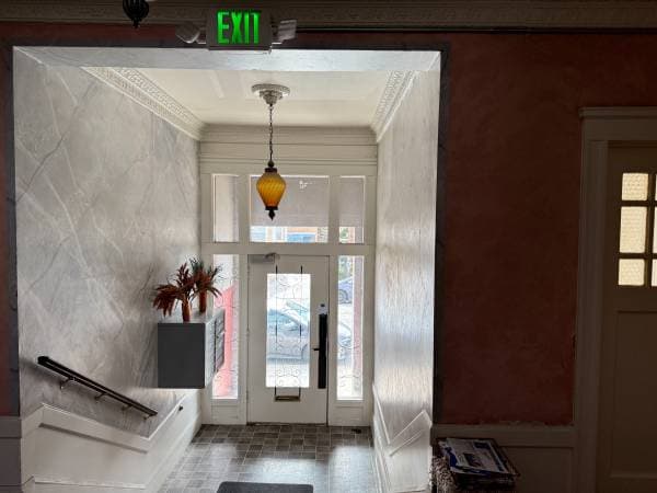 1BR/1BA Apartment on 3rd Ave. Apt. · Oakland photo 3